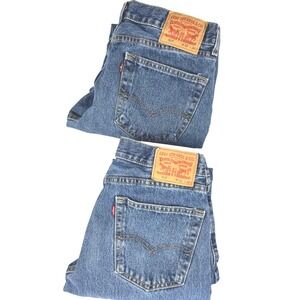 Levi's Men's 32x30 505 Regular Fit Jeans Medium Wash Blue Denim Lot of 2